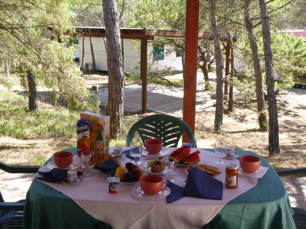 Camping Village Li Nibari Сорсо Стая снимка